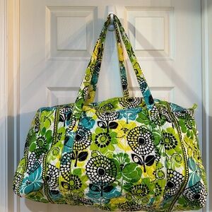 Vera Bradley Limes Up Extra Large Duffle Tote Bag/Weekend/Overnight